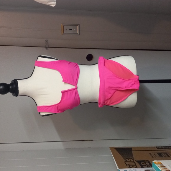 Pink bikini 👙 - Picture 1 of 8